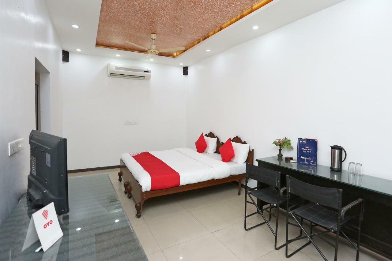 Oyo 7128 Hotel Rama Karnāl Zewnętrze zdjęcie